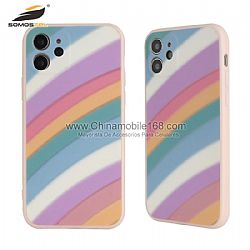 Funda luminosa arco iris TPU+PC para iPhone13/13mini/13Pro/13ProMax