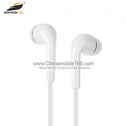 Auriculares con diseño tradicional en el oído con enchufe estéreo de 3.5 mm