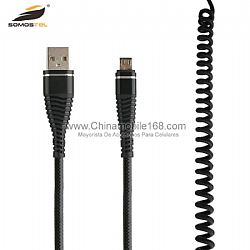 Cable de datos USB trenzado de nylon flexible y de estiramiento