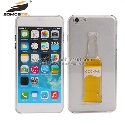 Funda plastico transparente con botella cooktail de aceite liquido