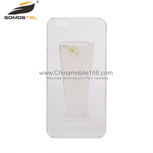 Funda dura con botella cooktail de liquido 3D