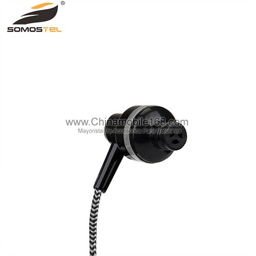 Auriculares negros