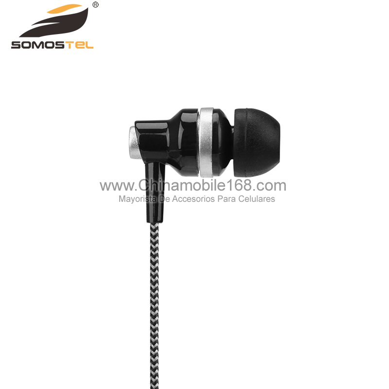 Auriculares negros