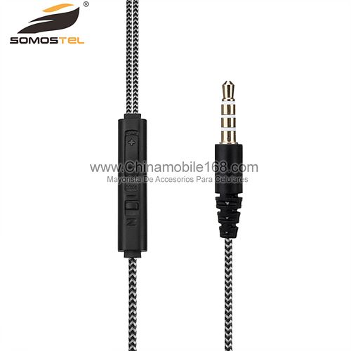 In-Ear Earphones Stereo Earbuds Wholesale